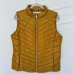EUC Mustard Yellow Calvin Klein Puffer Vest Size Large
